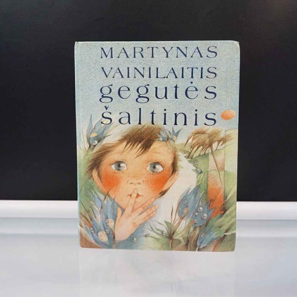 Lithuanian Language Book Gegutes šaltinis By Martynas Vainilaitis Vintage 1988